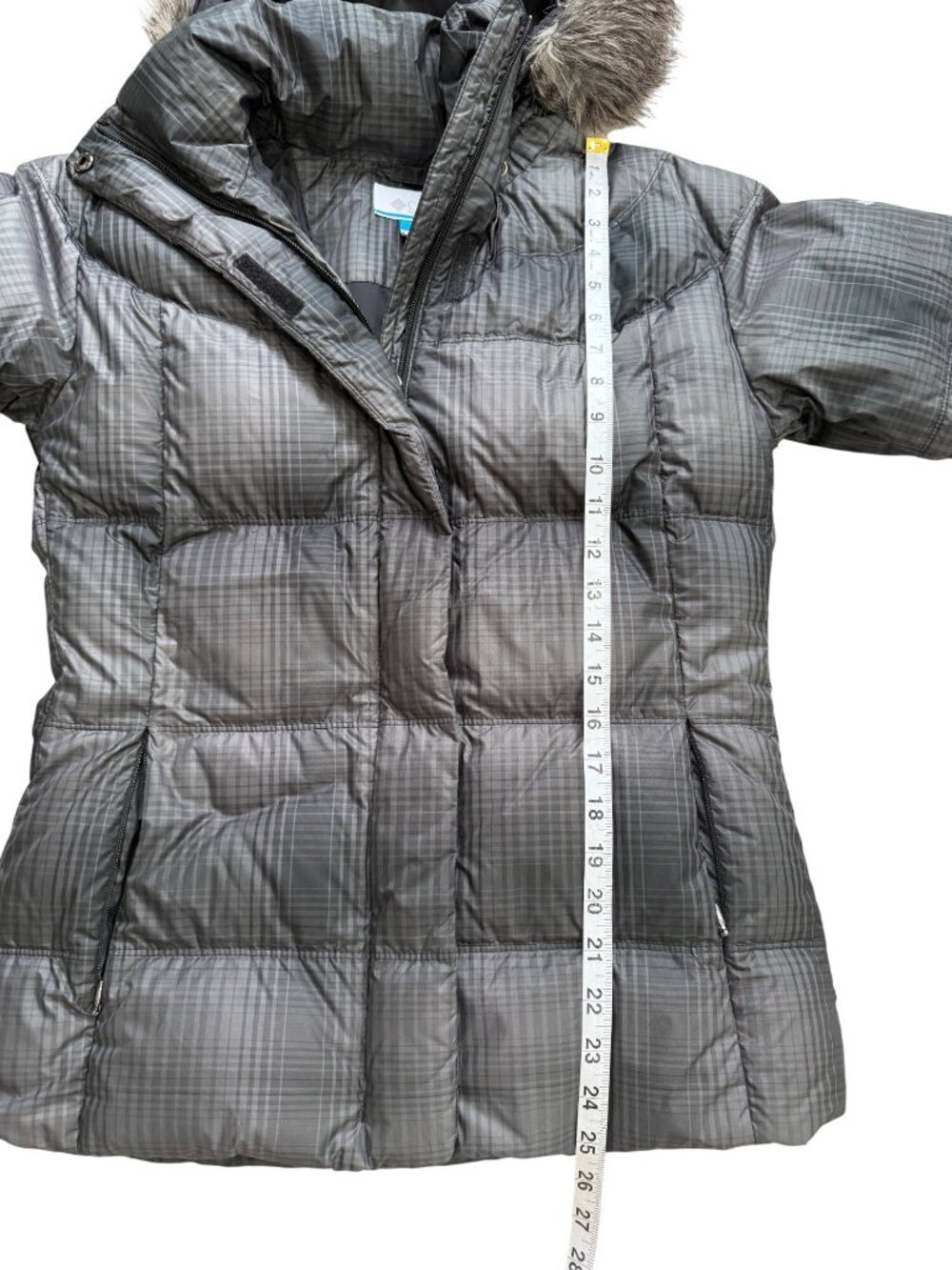 Columbia Womens Small Down Puffer Jacket Faux-Fur-Hood Omni-Shield Gray Coat - Picture 6 of 7